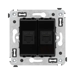 DKC Avanti Компьютерная розетка RJ-45 без шторки в стену, кат.5е двойная, "Черный квадрат"