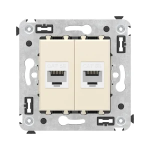 DKC Avanti Компьютерная розетка RJ-45 без шторки в стену, кат.5е двойная, "Ванильная дымка"