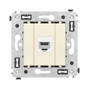 DKC Avanti Компьютерная розетка RJ-45 без шторки в стену, кат.6 одинарная, "Ванильная дымка"