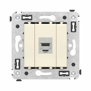 DKC Avanti Компьютерная розетка RJ-45 без шторки в стену, кат.6 одинарная экранированная, "Ванильная дымка"